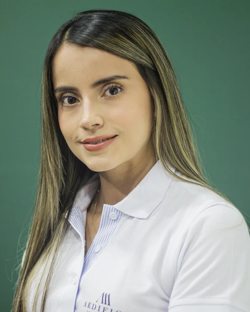 Estefania Ossa, Ingeniera Ambiental en AEDIFICA Constructora